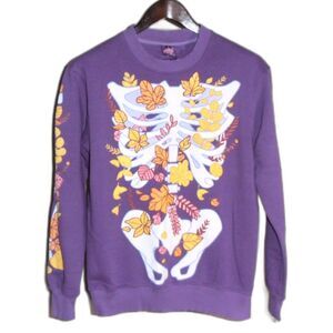 Snow Lattes Purple Skeleton Floral Sweatshirt Size M Fall Floral Rib Cage